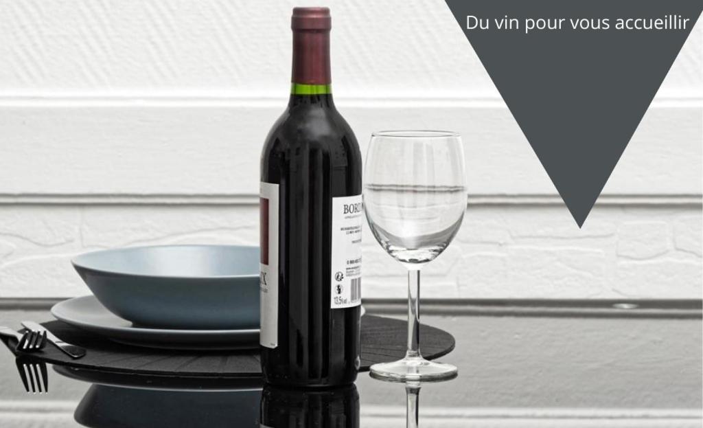 Ld - Location Montlucon Apartment Bagian luar foto